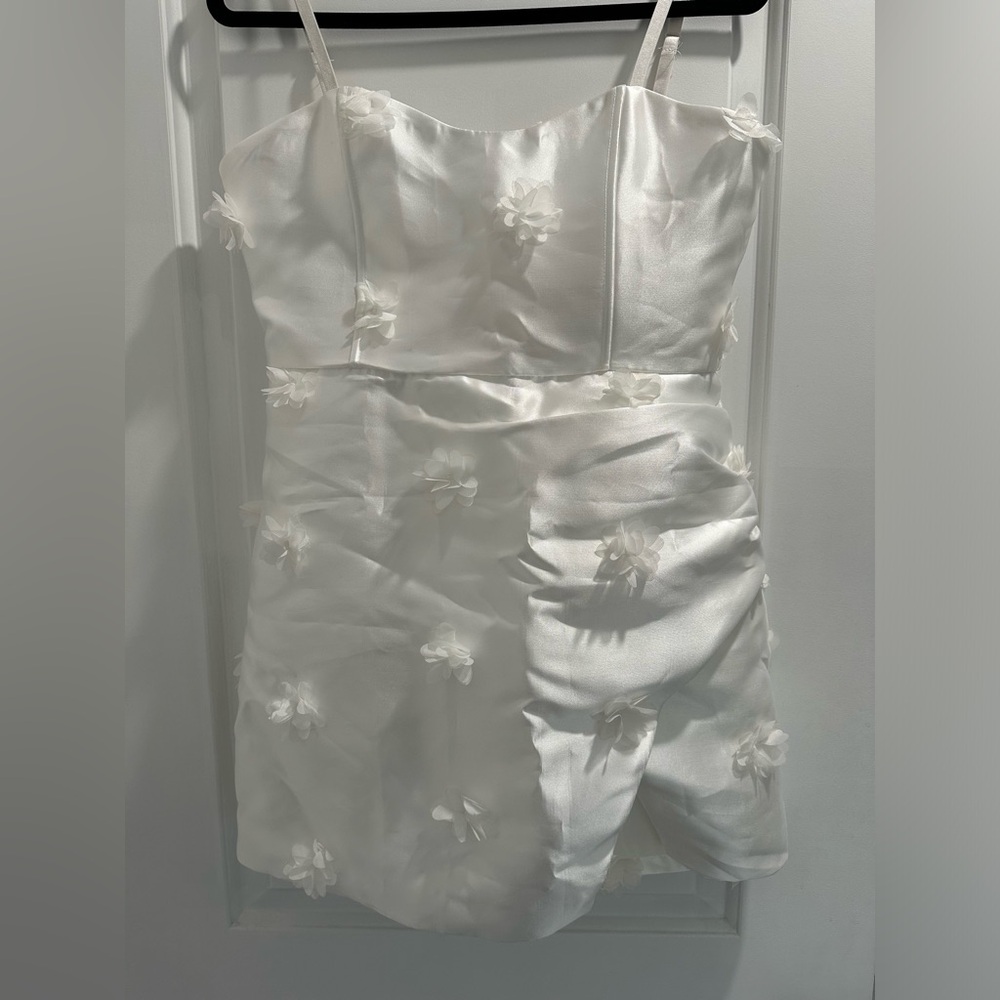Klesis White Mini Dress